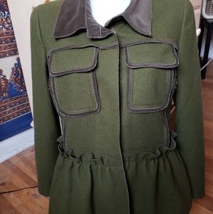 Oscar de ka Renta olive Green wool blazer size 4!